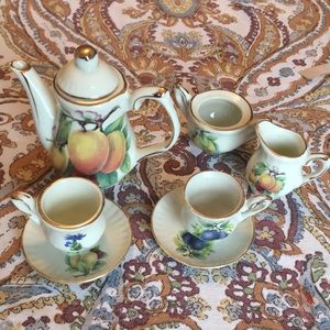 Mini tea party set